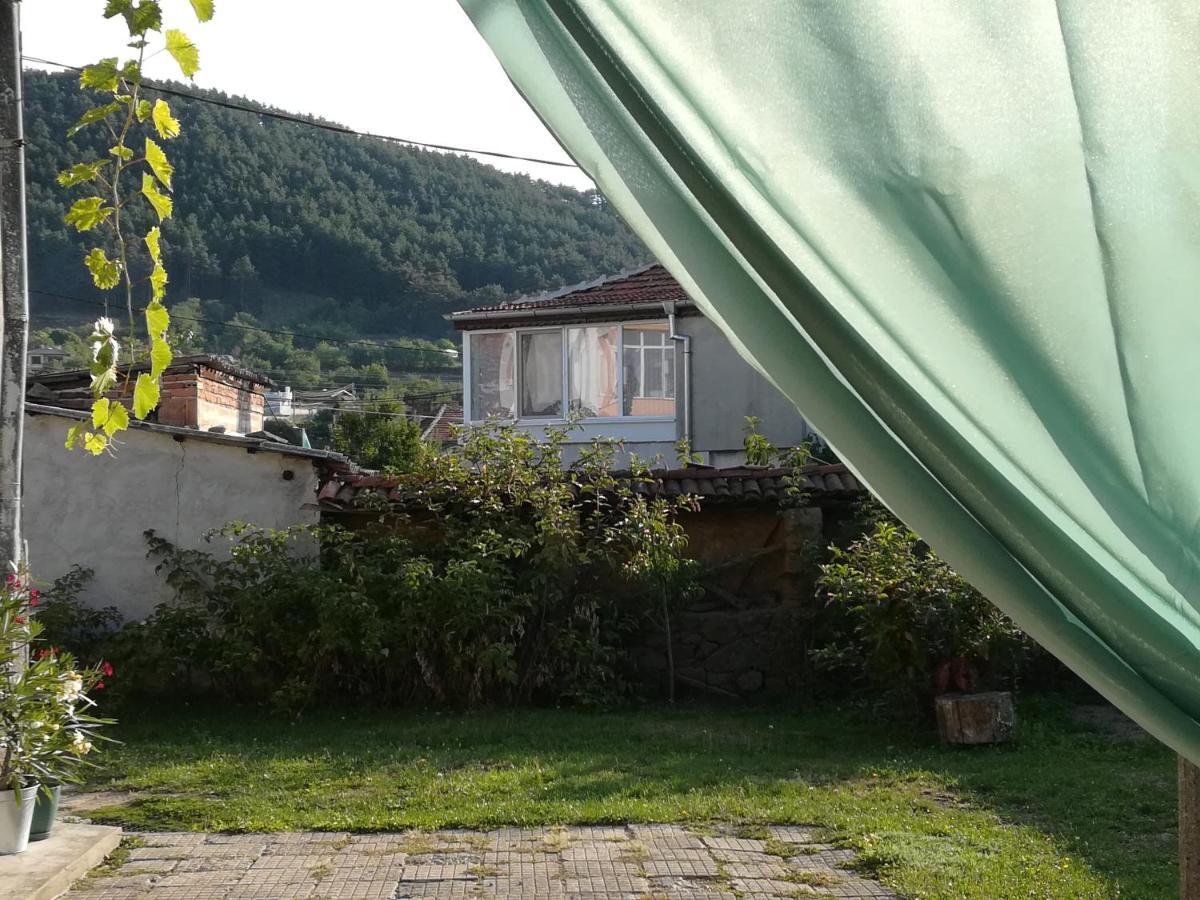 Къща Христини Hotel Kalofer Eksteriør billede
